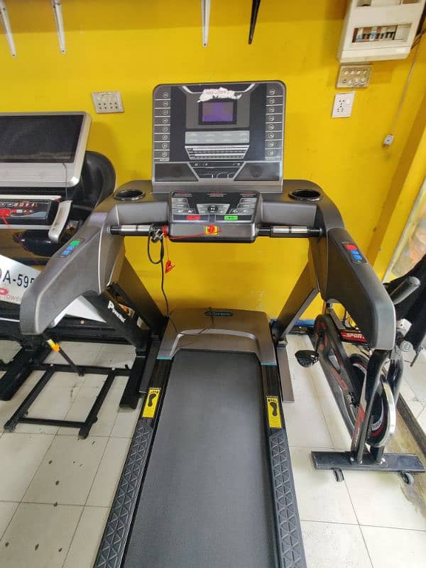 Heavy duty treadmill joggway branded Ac motor non stop use T18A2 model 4