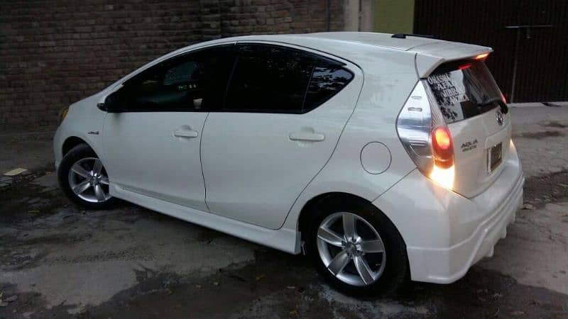 Honda civic 2005 body kit, spoiler,bumper lip, modification 5