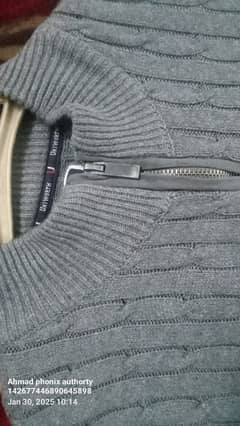 Grey sweater of UNIWORTH BRAND  slightly used