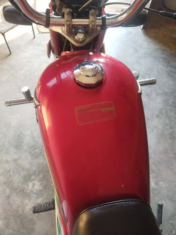 Honda CD 70 red color 22/23 model 10/10 condition 3