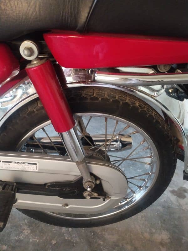 Honda CD 70 red color 22/23 model 10/10 condition 5