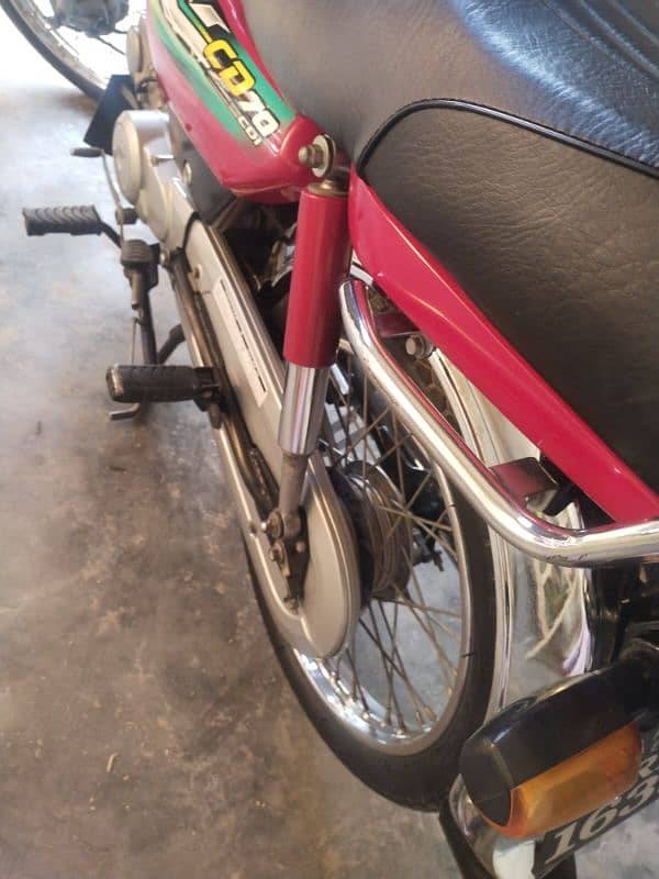 Honda CD 70 red color 22/23 model 10/10 condition 7