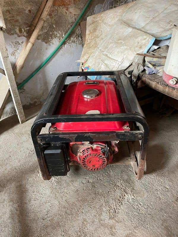 Honda Generator2.5 kb petrol and gas for sale 2