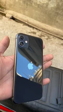 Iphone 11 64gb Urgent sale