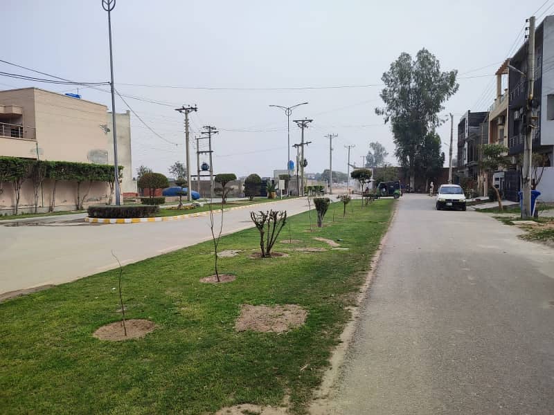 A Prime Location 5 Marla House Has Landed On Market In Jubilee Town - Block E Of Lahore 18