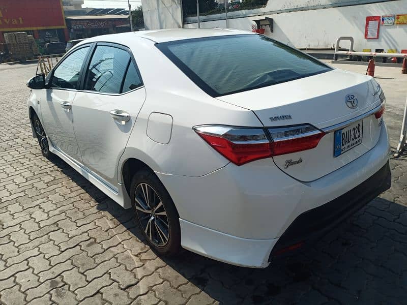 Toyota Corolla Altis GRANDE 1.8 CC  2022 MODEL 1