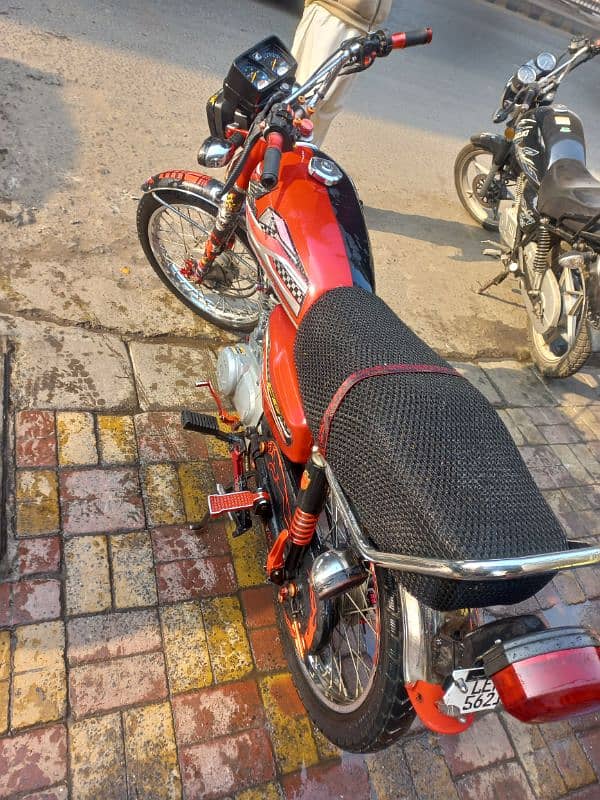 Honda 125 6