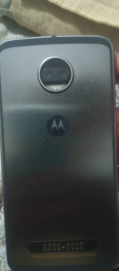 Moto Z2