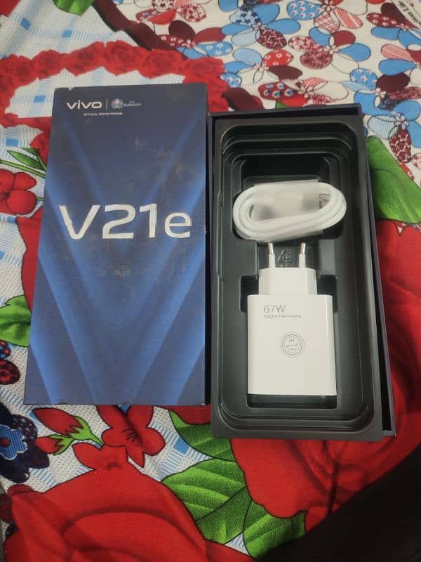 vivo V21e 8+4 128 2