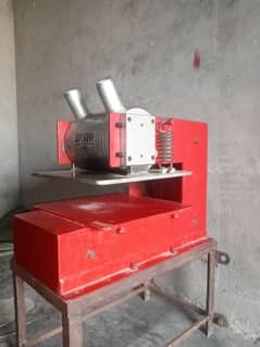 Hawaii Chapple Machine Good condition for home working 03042138332