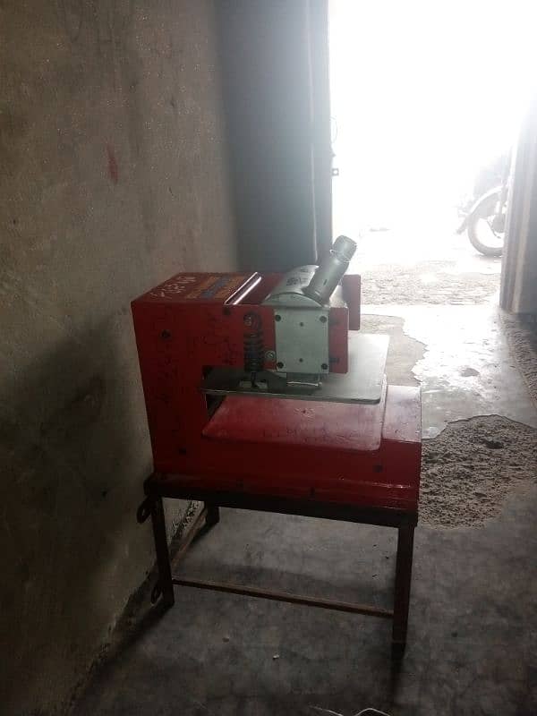 Hawaii Chapple Machine Good condition for home working 03042138332 2