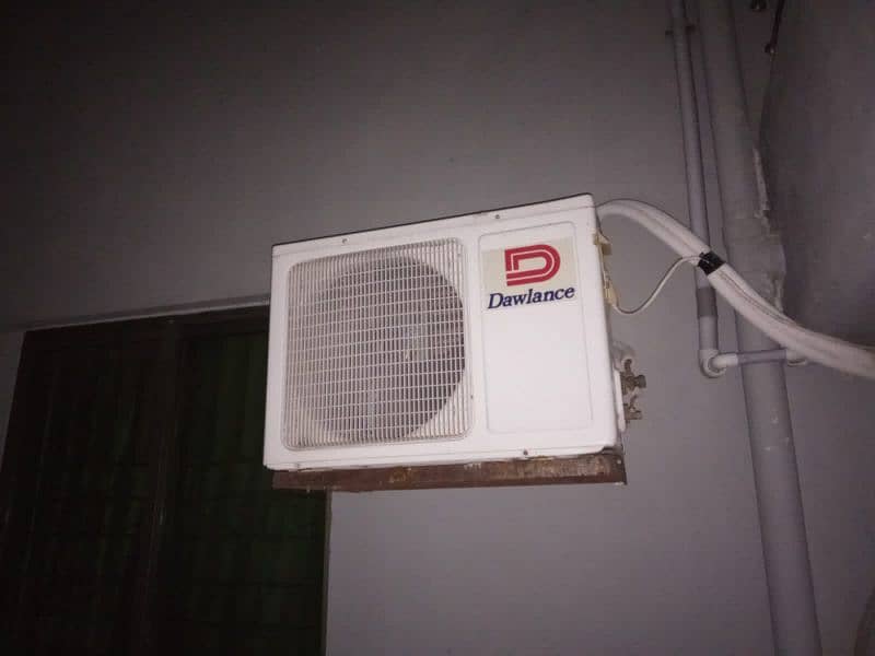 Dawlance 1 ton Non inverter 1