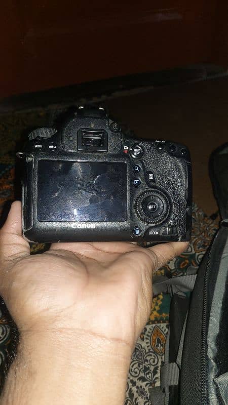 assalam o alaikum i am selling my canon 6D 1