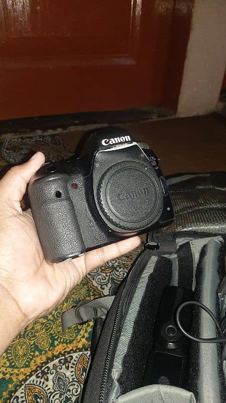 assalam o alaikum i am selling my canon 6D 7