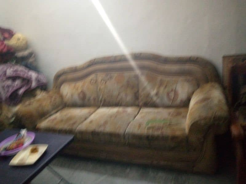 six seater sofa for sale 0