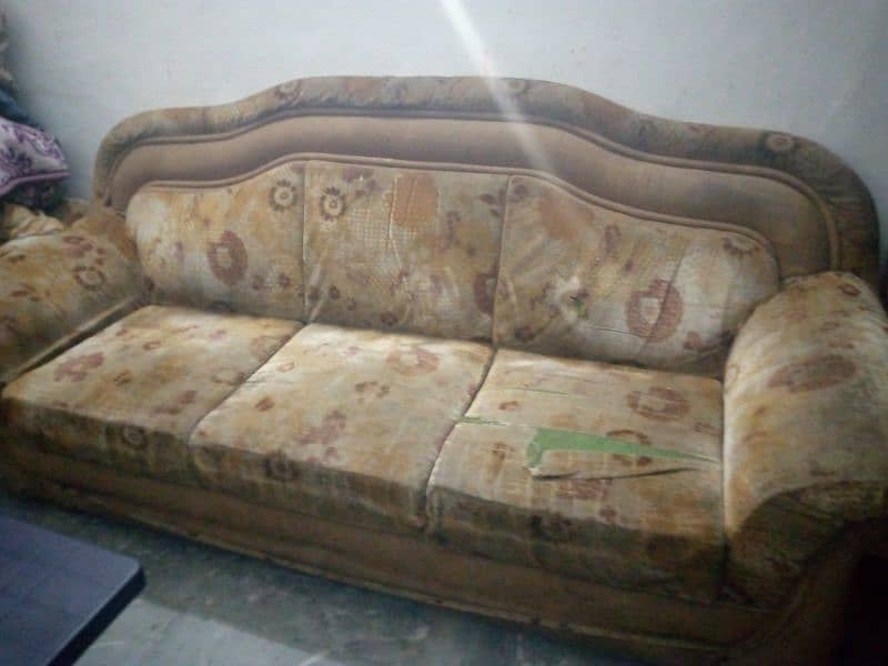 six seater sofa for sale 1