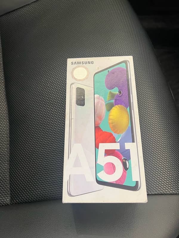 samsung A51 9/10 original panel never open with box 2