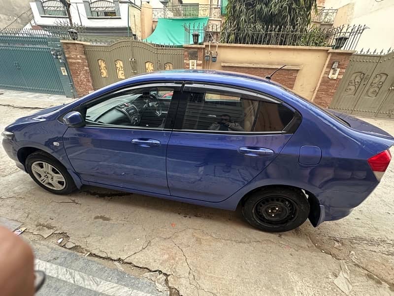 O3Ol477 859O Honda City IVTEC 2009 urgent sale 7