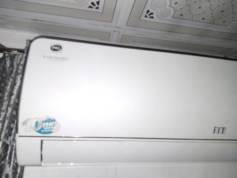 pel dc  inverter 1.5ton 3 season chla hha bilkul ok neat and clean 2