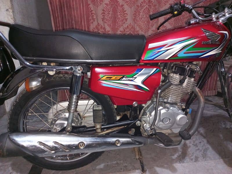 Honda model 125 CG Applied for 9