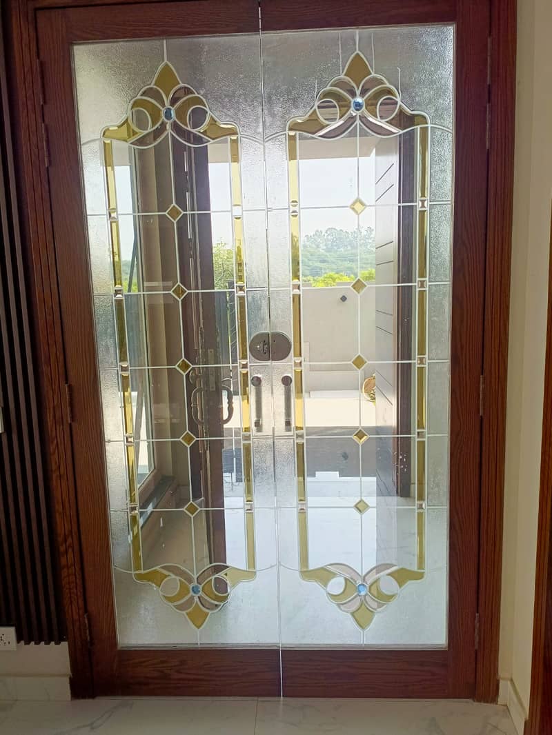 Aluminium Glass - Services in Lahore, Door & Glass Work Shower Cubical 10