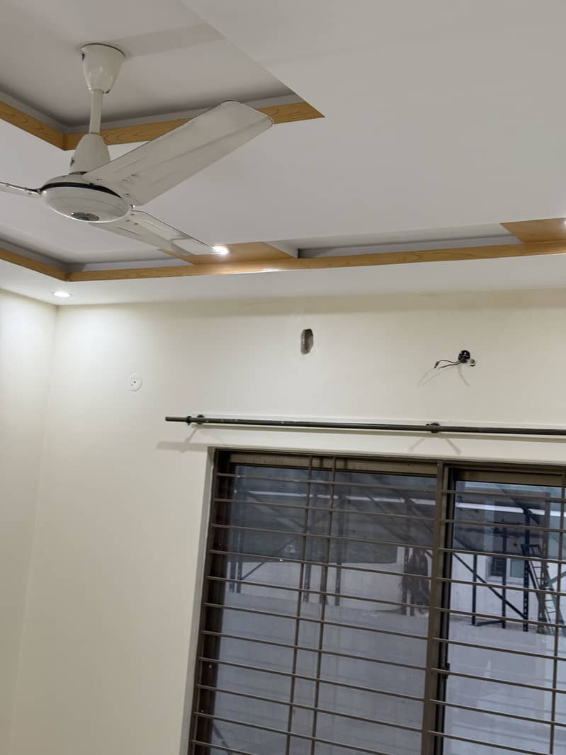 100 fit road brand new portion for rent all facilities available here 11