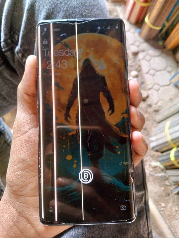 oneplus  8 all ok bus line aga he hai 1