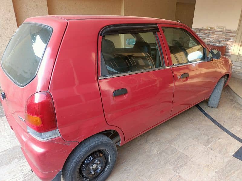 Suzuki Alto 2000 1