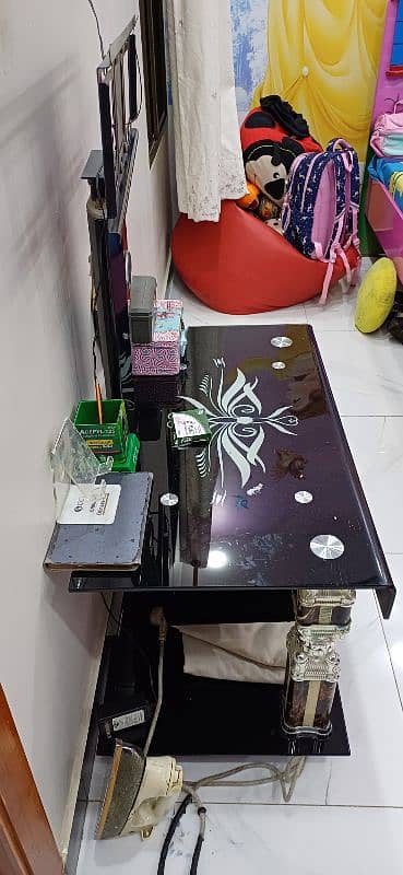 LED TV Glass Trolly 2