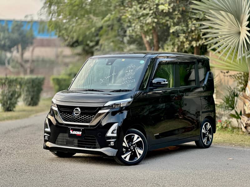 Nissan Roox Higwaystar G Turbo Hybrid 2022/2025 10