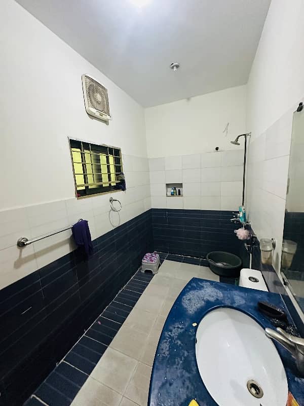 4 Beds Attached Bath House For Sale 10