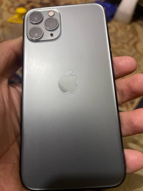 iPhone 11 Pro 1