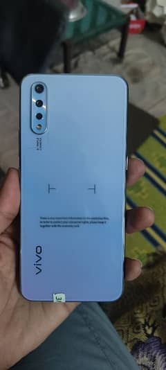 vivo s1 pta 8/256 gb