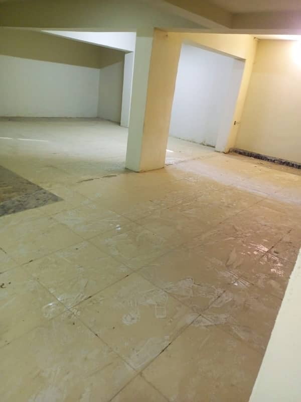 2800 Square Feet Office For rent In Gulshan-e-Iqbal - Block 13/B Karachi 0