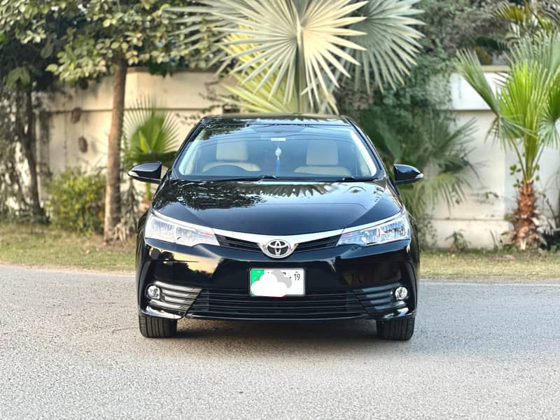 Toyota Altis 1.6  2019 0