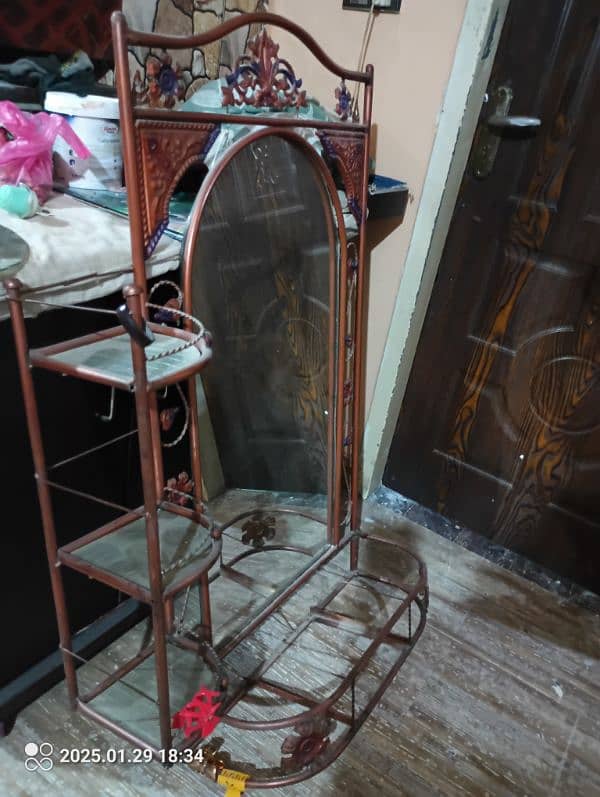 Dressing table metal 2