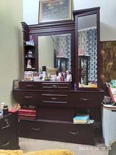 Dressing Table