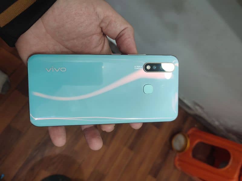 VIVO Y19  8GB 256GB 0