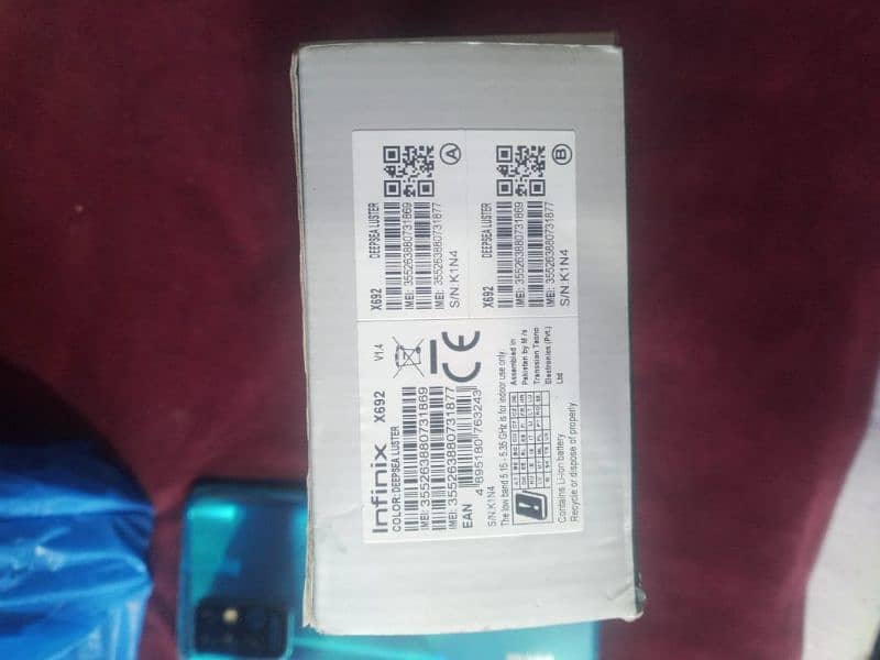 infinix note8  6/128 with box 2