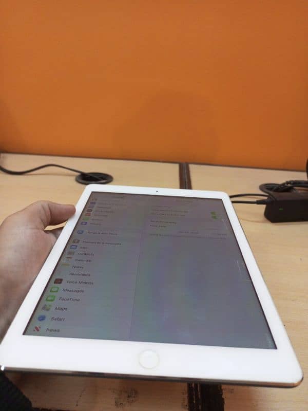 Apple IPAd 2 16GB 3