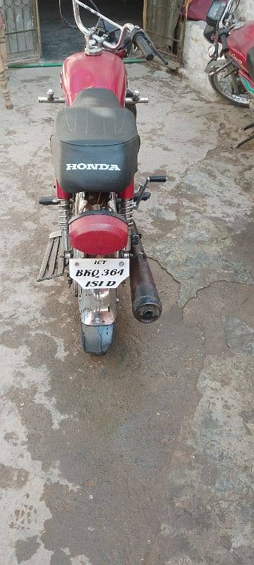 united 100cc 4