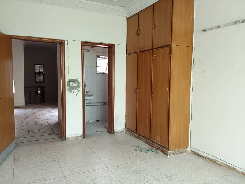 1 Kanal Single Storey House For Rent 25