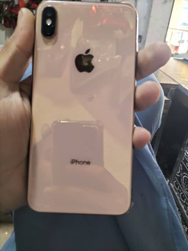 iphone xs max 3