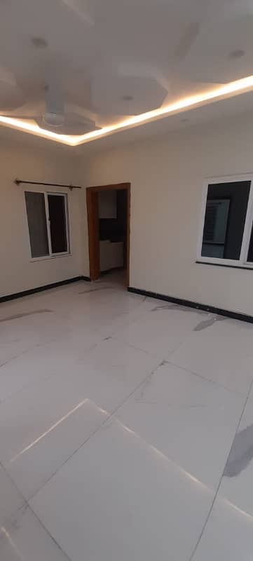 1250 Square Feet House In G-8 For sale At Good Location 3