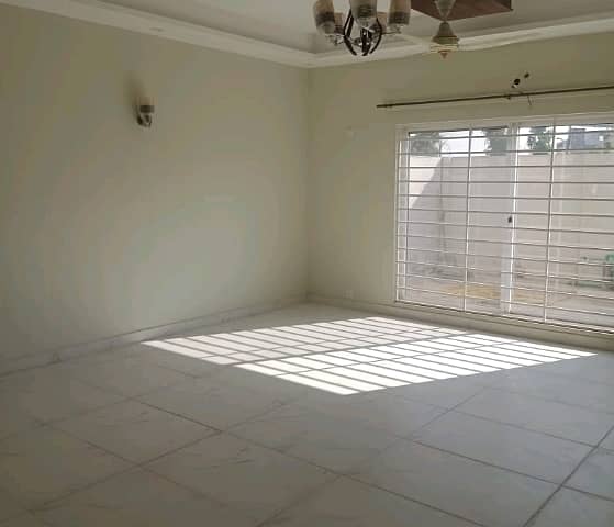 Highly-Desirable 500 Square Feet Flat Available In G-9 Markaz 1