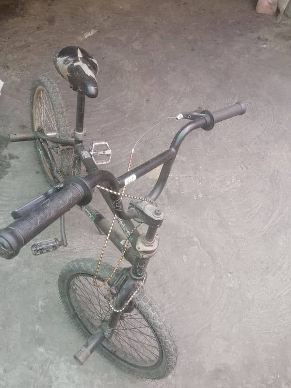 body cycle sale on OLX very fast sale need money please reply me 6