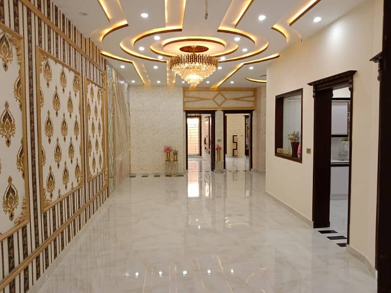 10 Marla House Is Available For Sale In Gulshan-e-Lahore 65 Feet Road 2