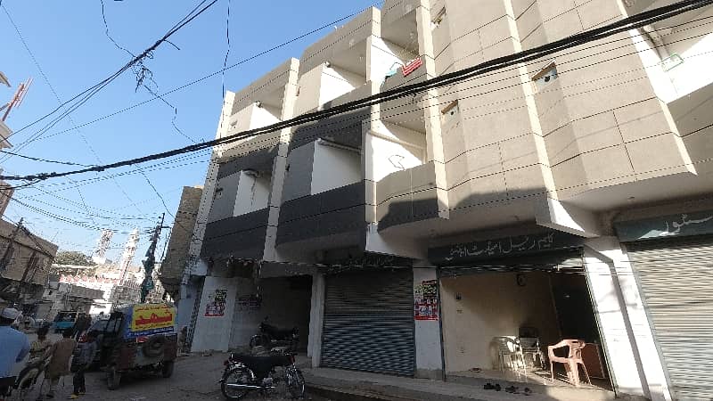 Prime Location Flat Spread Over 1100 Square Feet In Khudadad Colony Available 1