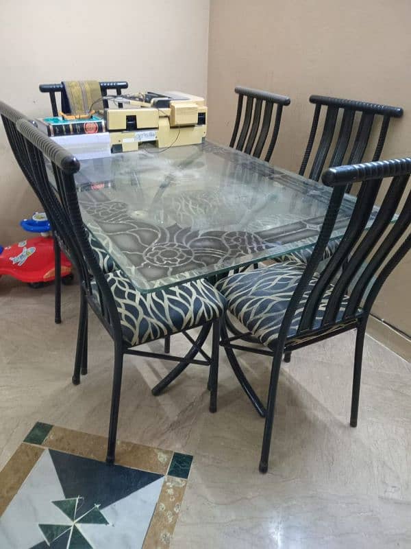 Iron rod dining table with 6 chairs 0