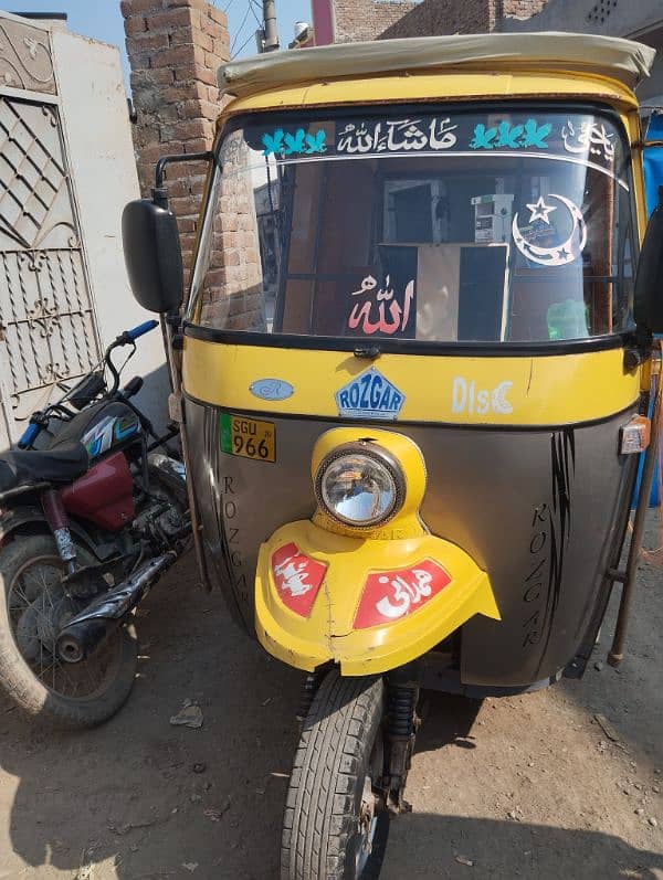 rozgar auto rikshaw 0